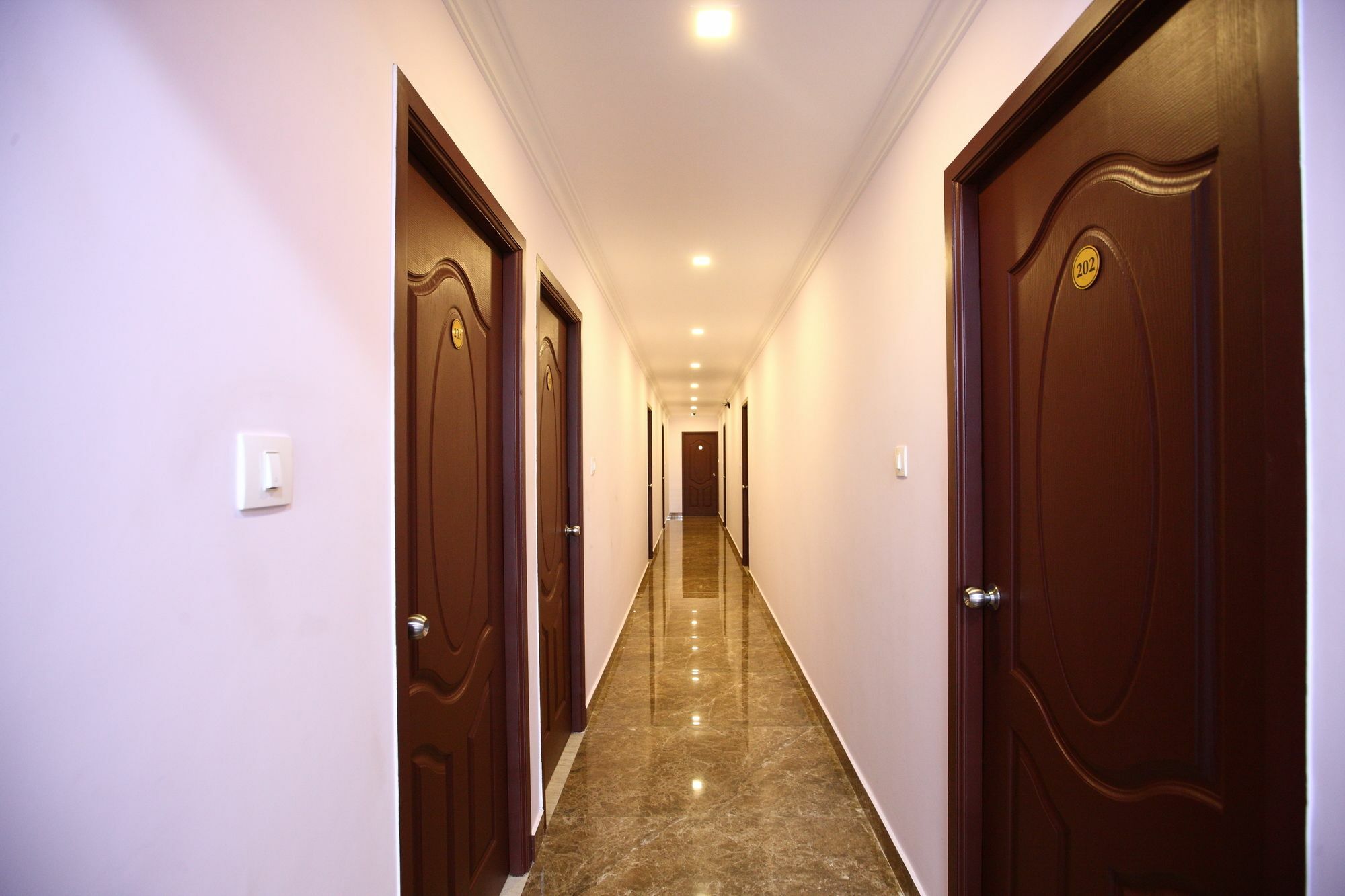 Oyo 8446 Bouvana Residency Pondicherry Exteriör bild