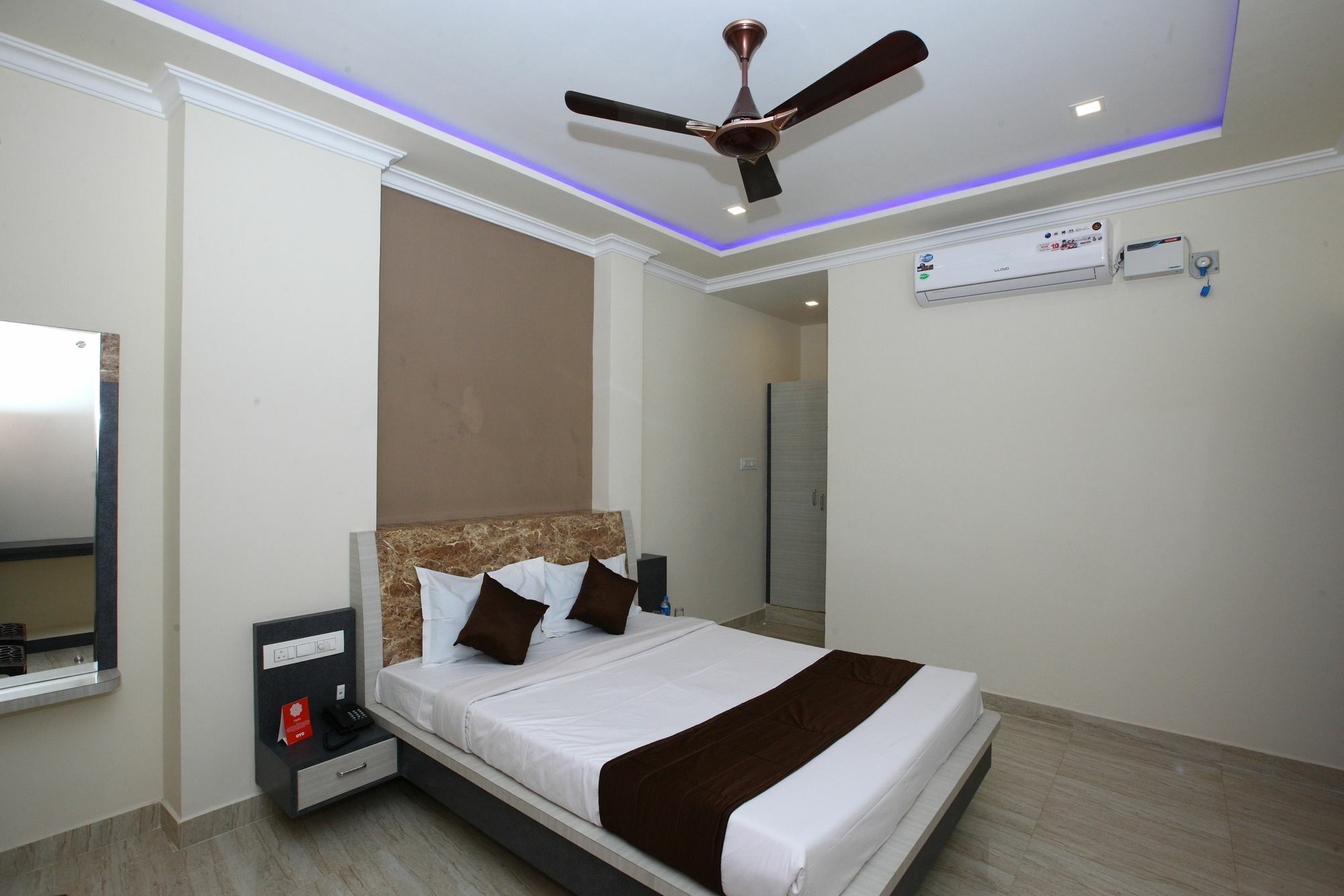 Oyo 8446 Bouvana Residency Pondicherry Exteriör bild