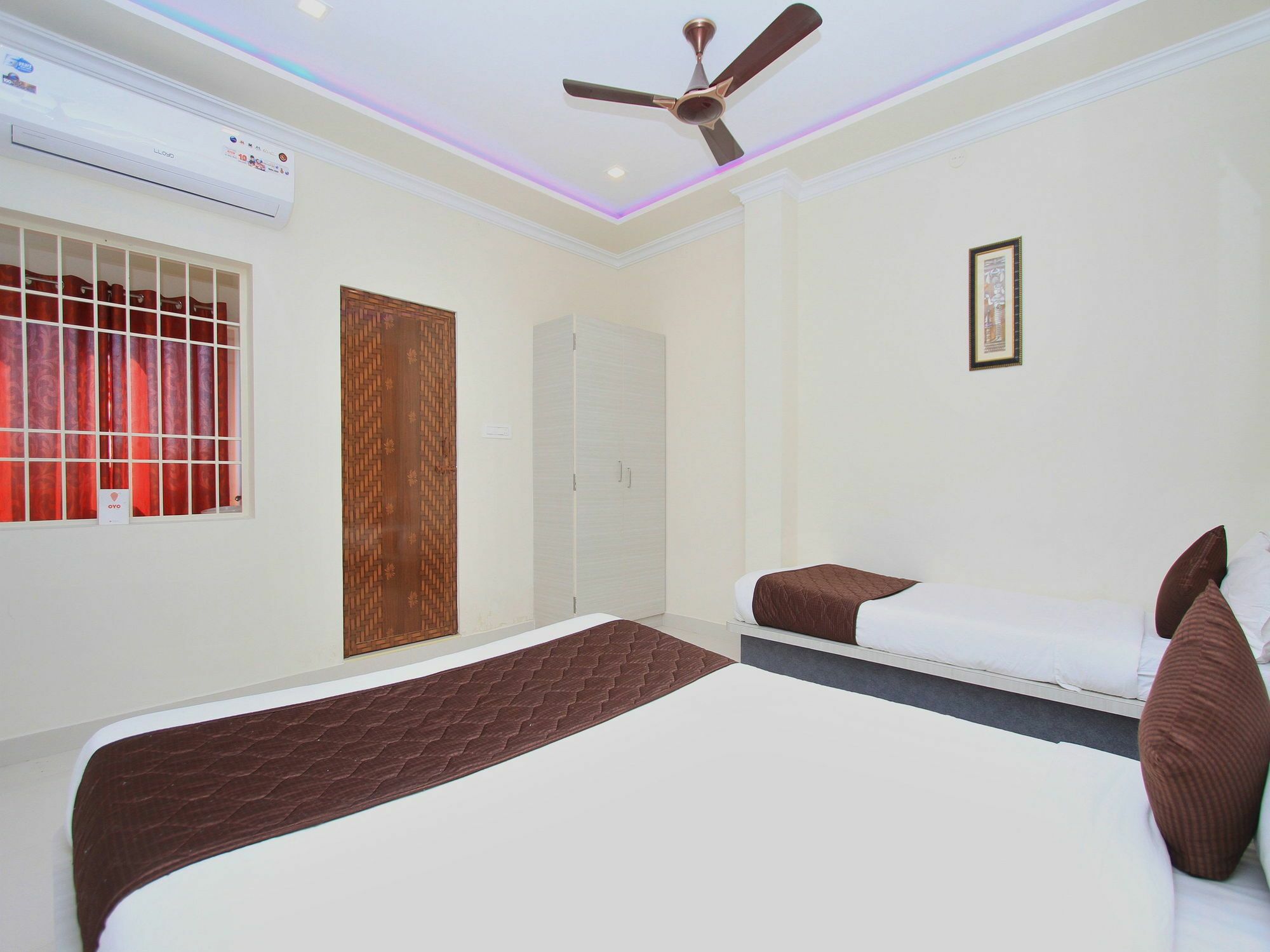 Oyo 8446 Bouvana Residency Pondicherry Exteriör bild
